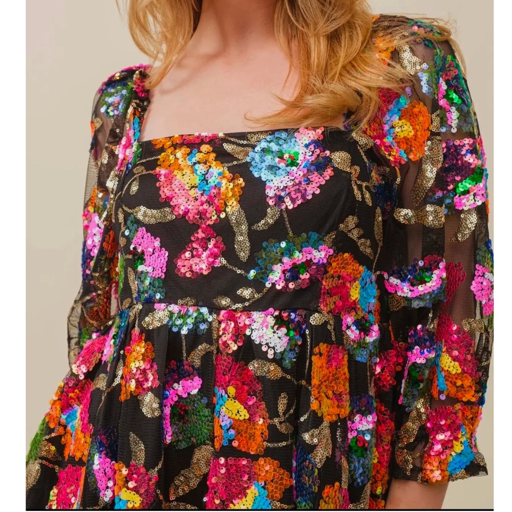 NWT Stunning Sequin Dress - Picture 3 of 6